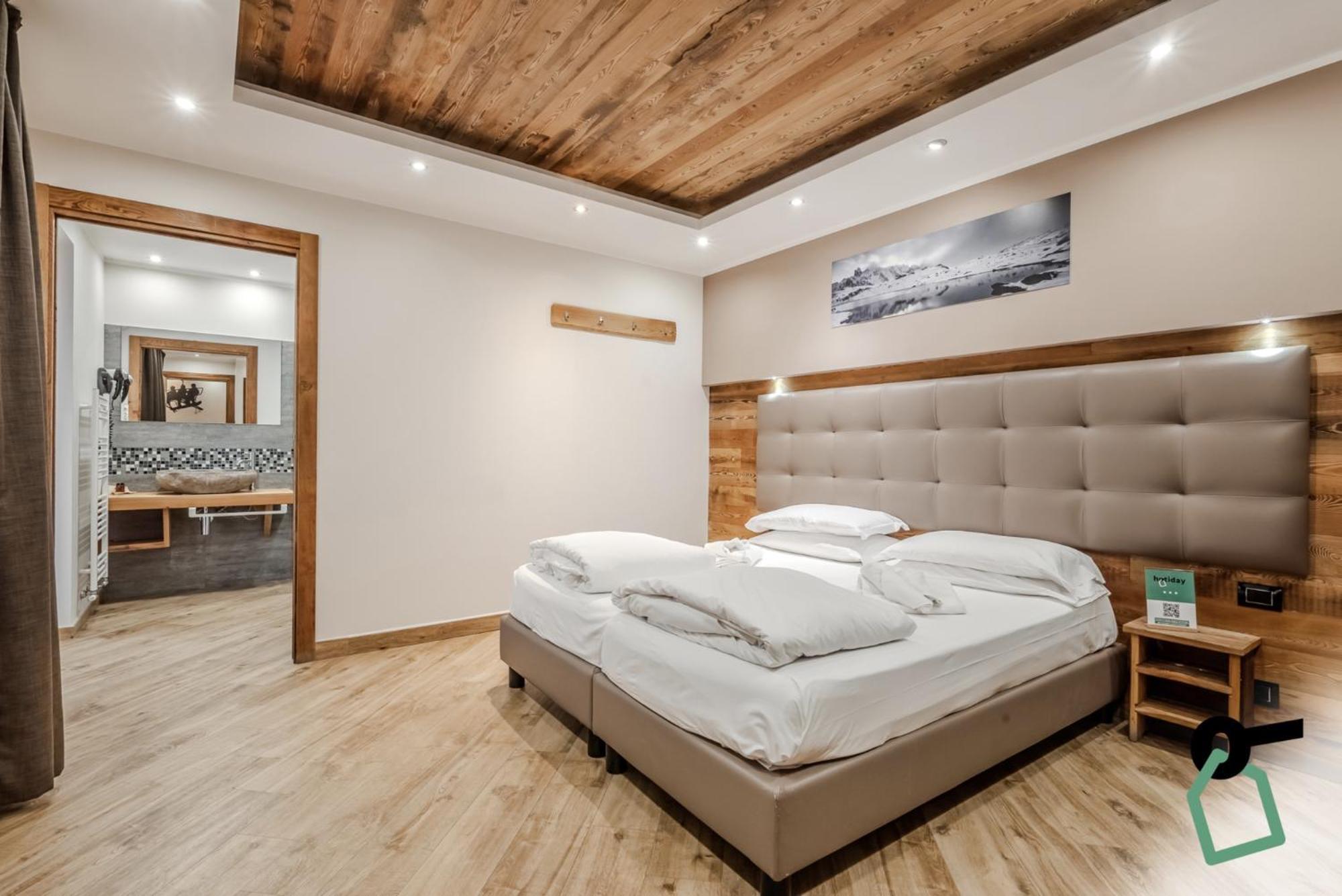 Hotiday Room Collection - Sauze Assietta Oulx Εξωτερικό φωτογραφία